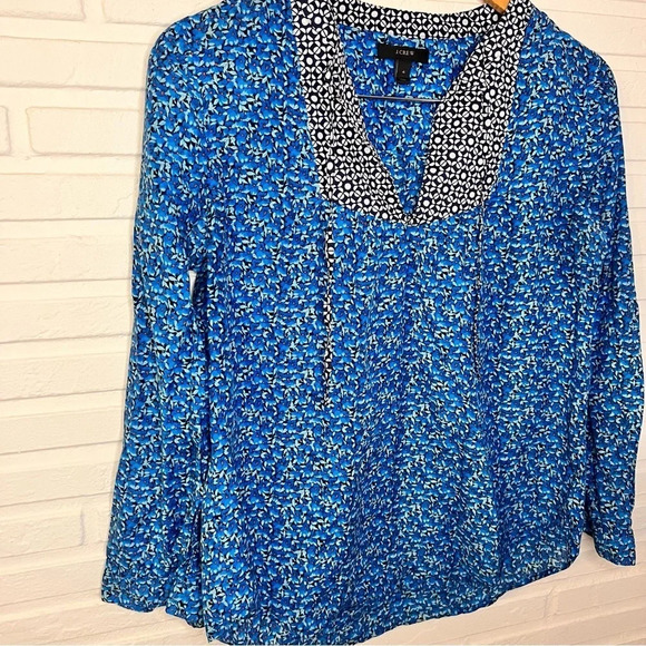 J. Crew Blue Floral Cotton and Silk Multi design Top, Women’s Size 4 - Picture 6 of 7